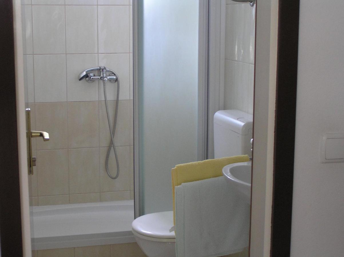 Apartments With A Parking Space Supetarska Draga - Donja, Rab - 15999 외부 사진